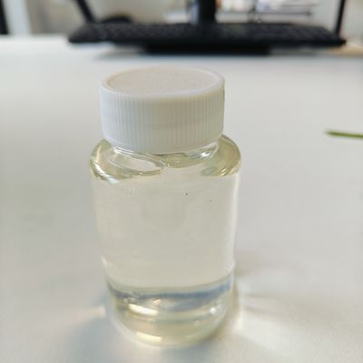 Cas 25086-89-9 VP/VA Copolímero agente formador de película incoloro para productos para el cuidado del cabello