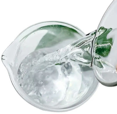 PEG-12 Dimeticona Fluido de silicona Buena compatibilidad con otros ingredientes CAS68937-54-2