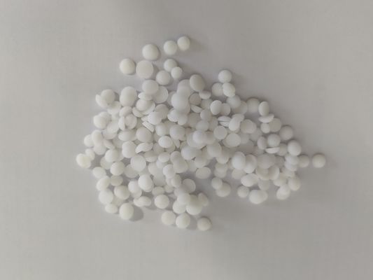 Agentes tensioactivos catiónicos naturales Cloruro de Behentrimonio Humilizante para el cabello Cas17301-53-0