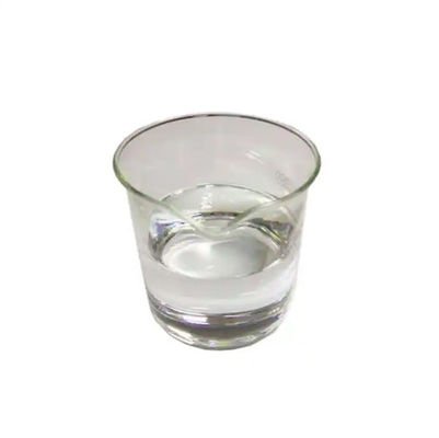 Grasa de trietilhexanoína y agente dispersante líquido con buena propagabilidad para crema y loción