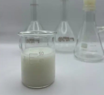 Polyacrilamida y C13-14 Isoparafina y Laureth-7 Emulsionantes de proceso en frío Cosméticos líquido soluble en agua cruda