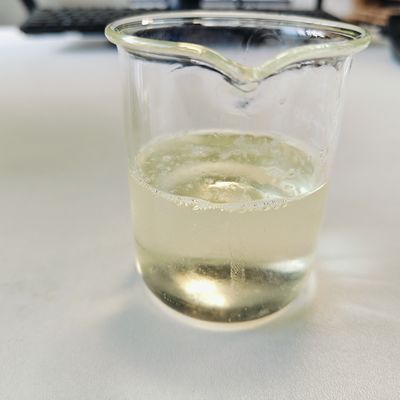 Decilo glucósido natural Surfactantes noniónicos Amarillento Buena compatibilidad con otros ingredientes para espuma suave
