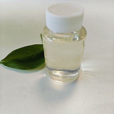Agente de grasa amarillo claro a blanco PEG-7 Glicerilo Cocoate Emoliente soluble en agua para tonificante y loción de afeitar