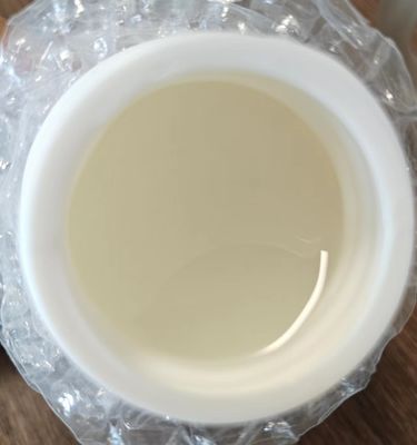 Poliacrilato de sodio y C13-14 Isoparafina y Laureth-7 Emulsionantes de proceso en frío Blanco lechoso para maquillaje