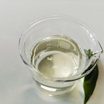 Piel con sensación sedosa Cetilo PEG/PPG-10/1 Dimeticona Emulsionante líquido amarillento Organosilicon tiene buena compatibilidad