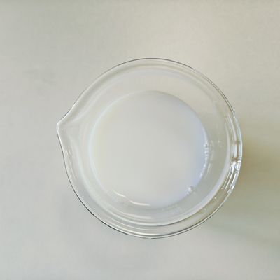 Acrilatos Copolímero Aniónico Polímero Acrílico Emulsión espesante catiónico para el cuidado personal Cas25035-69-2