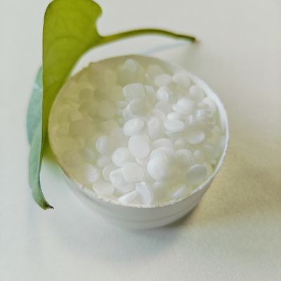 PEG-100 estearato glicerilo estearato CAS 9004-99-3&amp; 123-94-4 Emulsionante para el cuidado personal y cosméticos