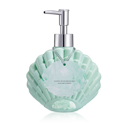 PVP CAS 9003-39-8 Filmador cosmético con alta capacidad de absorción de agua para el producto de cuidado del cabello